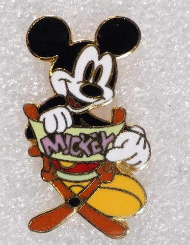Mickey mouse pinback button - mickey,