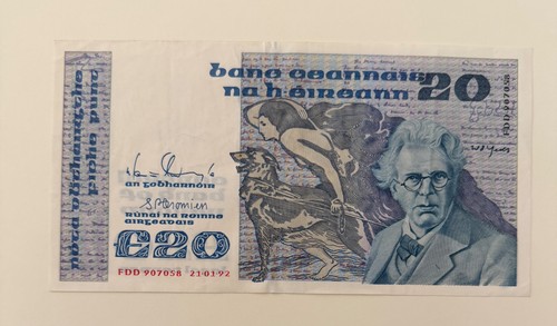 Ireland twenty pound - £20,