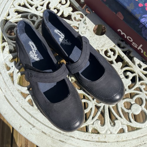 Moshulu ladies shoes new 5 - moshulu,