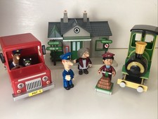Postman Pat Train Station With