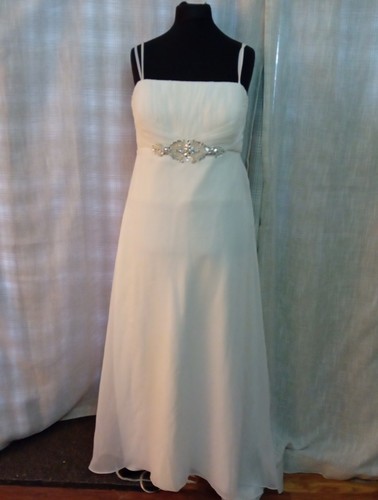 Wedding dress size ivory - wedding,