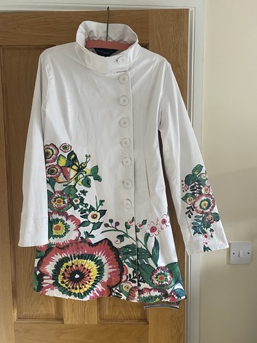 Stunning desigual coat - coat, medium