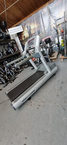 Serviced life fitness 95ti - ,
