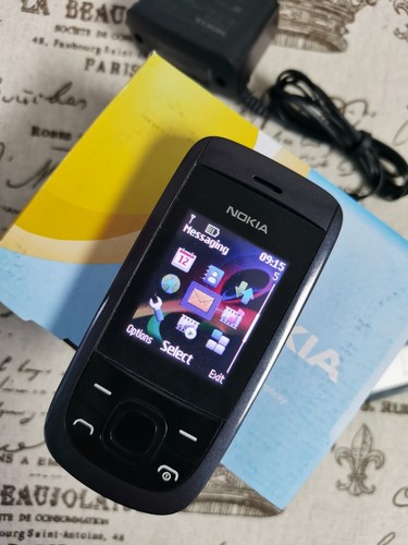 Nokia 2220 slide - ,