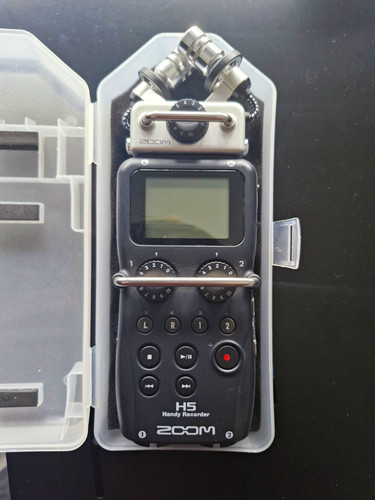 Zoom handheld digital - h5,
