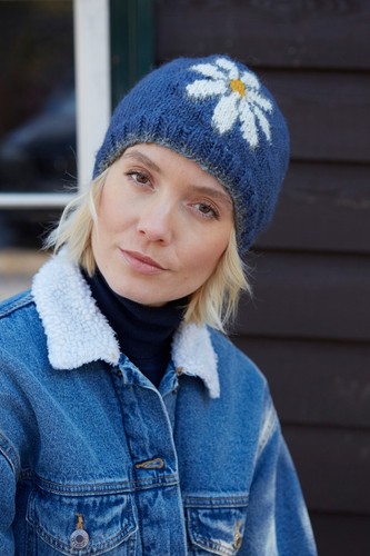 Pachamama daisy beanie hand - daisy, beanie,
