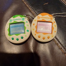 Tamagotchi Osutchi & Mesutchi