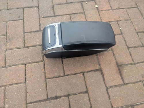 Golf mk5 centre armrest - centre,