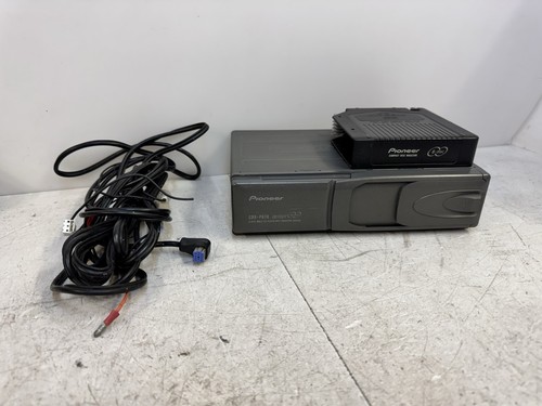 Pioneer cdx 670 disc car - 6,