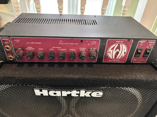 Swr 350 bass red - face, head