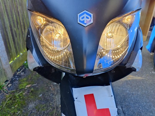 Piaggio xevo125 headlights - xevo125,