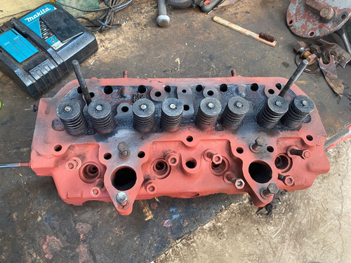 International 414 364 - b-414,