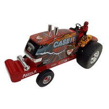 1:16 Case IH Magnumator Puller Tractor (Damaged Item) by SpecCast ZJD1706-DAMAGE