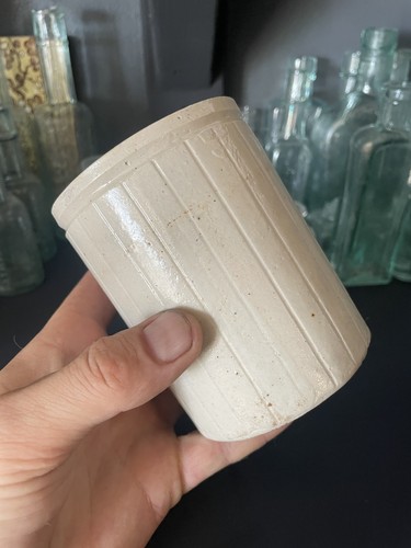 Old vintage cream - vintage, w