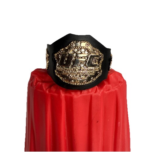 Ufc ultimate collector - ufc,