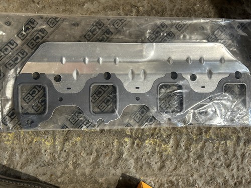 Jcb ecomax 4cylinder exhaust - jcb,