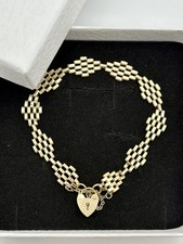 Pretty Vintage 9ct Gold Gate