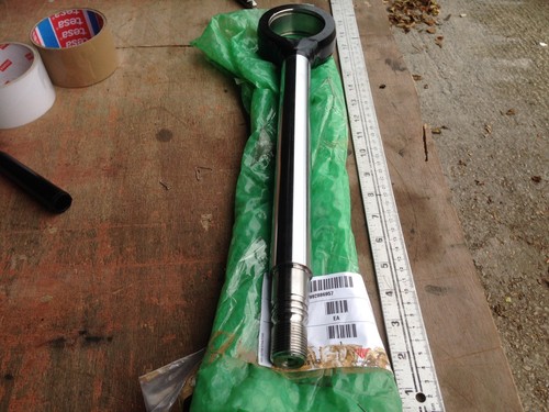 Alvis hagglunds tie rod - ,