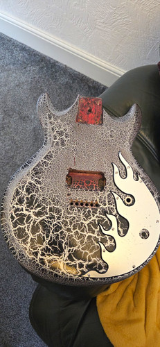 Ibanez black crackle - /black,