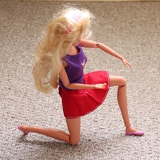 Barbie made to move jointed flexible articulated doll pink shoes pink hairband