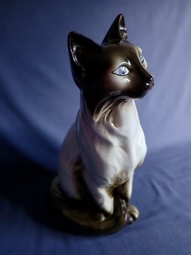 Royal dux siamese cat - siamese,