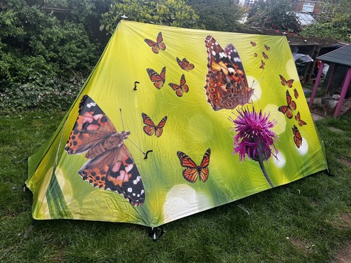 Field candy tent berth - field,