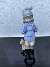 Nao by Lladro Travelling Girl with Dog Figurine Made In Spain Daisa 1987