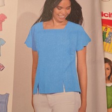 Simplicity 8883 pre owned uncut Sewing Pattern Size UK 6-14 women's  tops