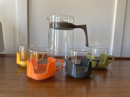 Pyrex cups glass mugs - cups/glass, and