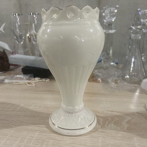 Belleek mourne pierced crown - pierced,