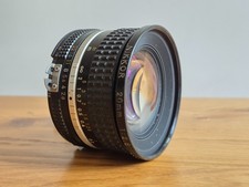 Nikon Nikkor AI-S 20mm f/2.8
