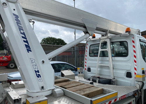 Cherry picker hire all - cherry,