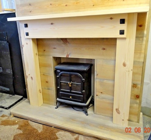Pine chunky mantle fireplace - chunky,