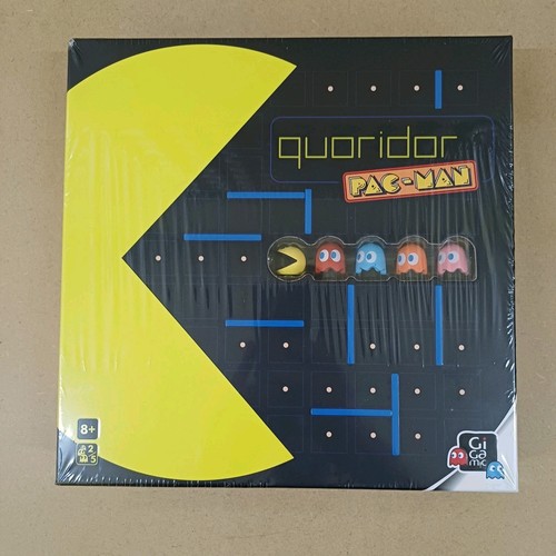 Quoridor board game - board, game: