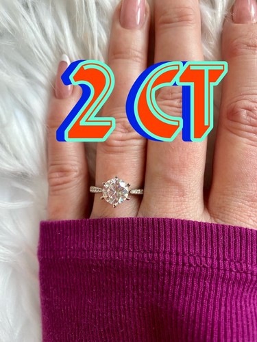Round cut moissanite - ct,