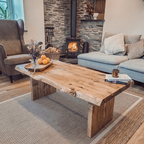 Live edge chunky - edge,