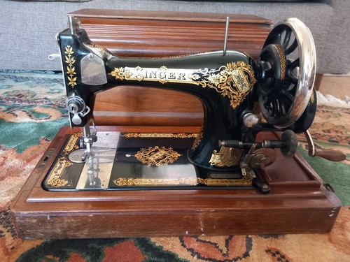 Antique 1910 singer sewing - 1910,