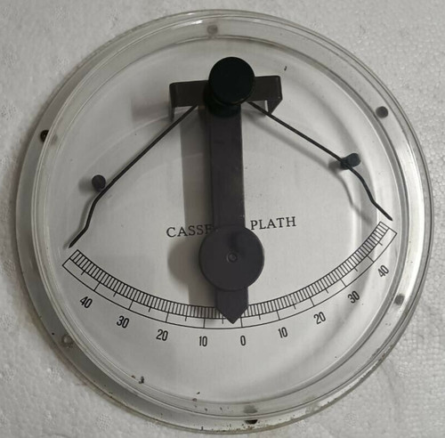 Cassens plath clinometer - &,