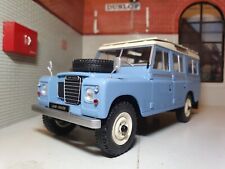 Land Rover 109 Series 3 Santana Blue Station Wagon 1:24 Scale Diecast Model