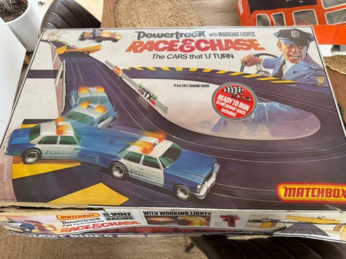 Race and chase matchbox - chase,
