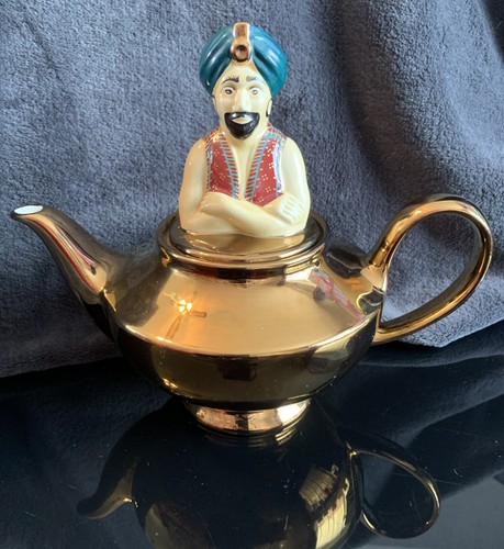 Wade aladdin teapot the - -,