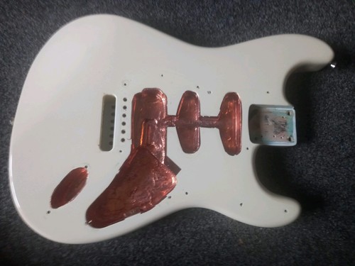 Fender stratocaster body - fender, mim
