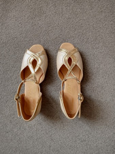 Women's Fyna Luxury Dance