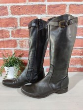 PIED A TERRE BROWN KNEE HIGH