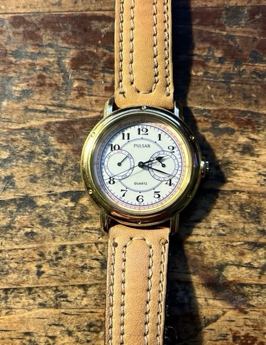 Vintage men quartz pulsar - vintage, men’s