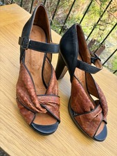 Chie MIHARA TAN BROWN BLACK