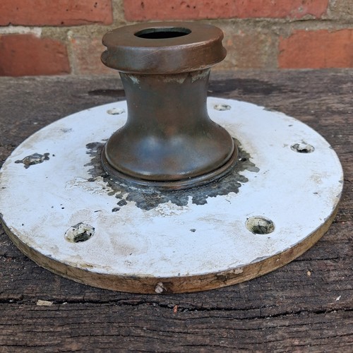 Vintage brass bronze sailing - brass/,