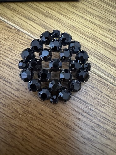 Faceted faux whitby - faceted,