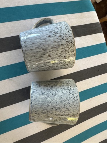 Mugs cascade shape - 2,