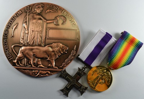 Full size bronze - world, war